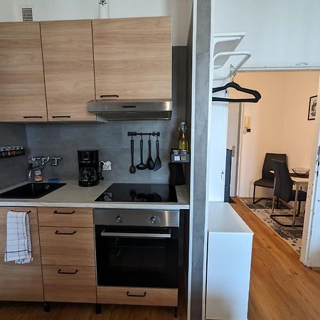 Zentrales Studio-Apartment In Linz, Arbeiter-Hit ภายนอก รูปภาพ
